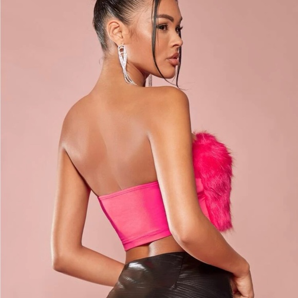 Pink fuzzy tube top - Picture 2 of 2